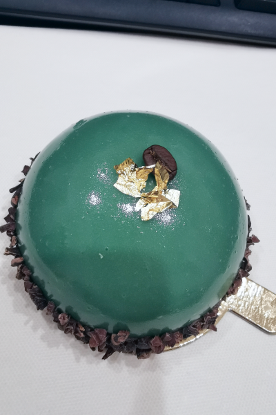 fancy-dessert-valentine-day-dating-with-story-telling-scorpio-man3