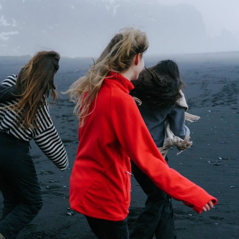 Cancer zodiac sign as a best friend-blogpost on astro witch's notes.com